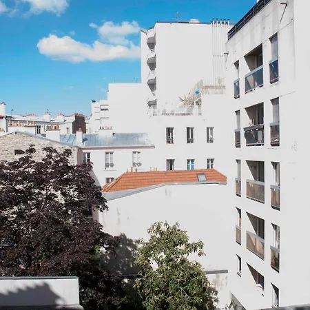 Апартаменты Charming Duplex Near The Eiffel Tower *